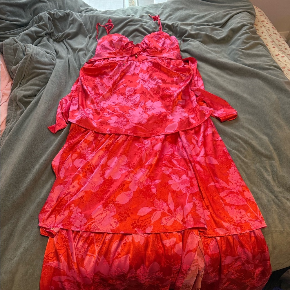 midnight doll floral maxi dress size medium